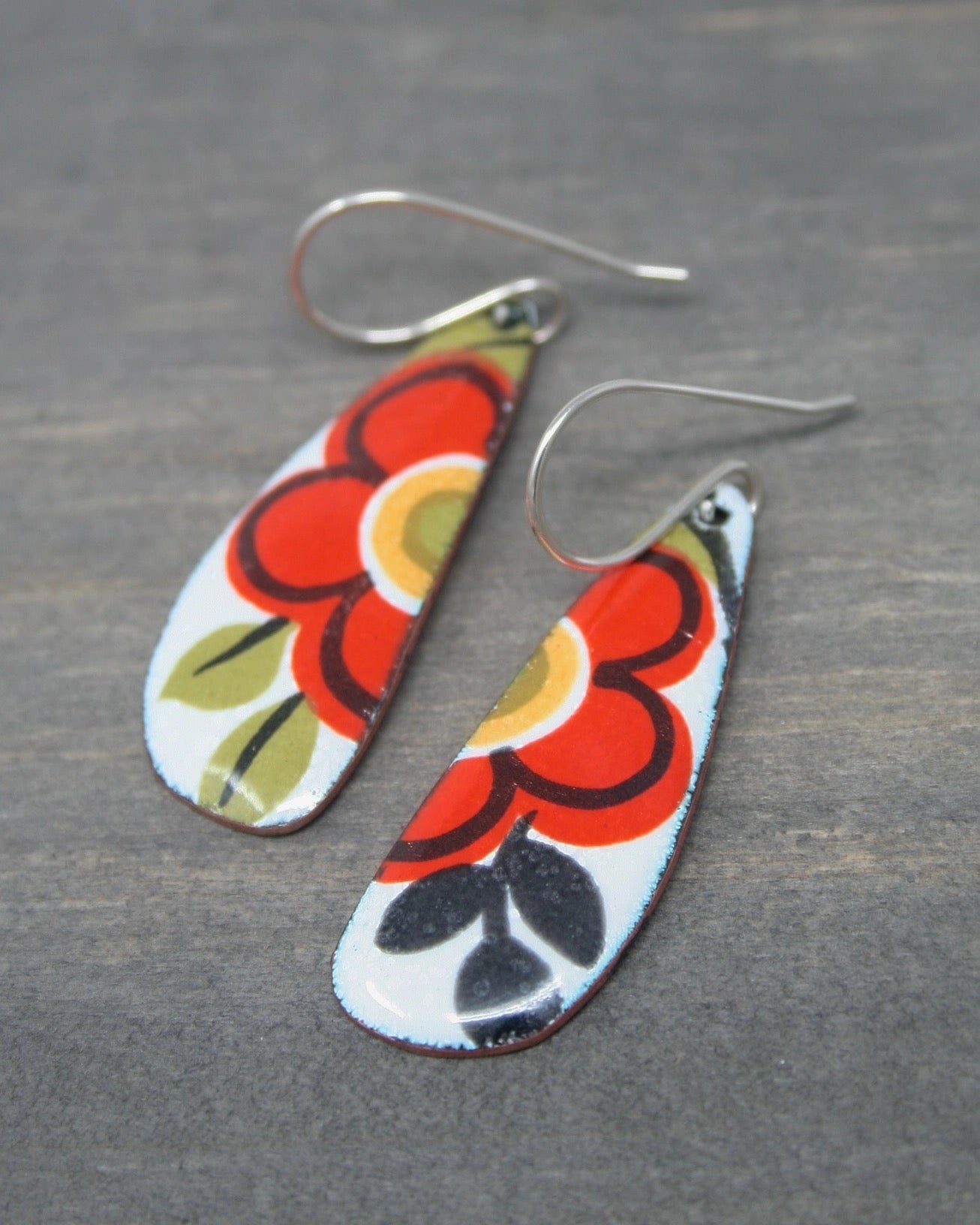 Retro Red Drop Vintage Revival Earrings