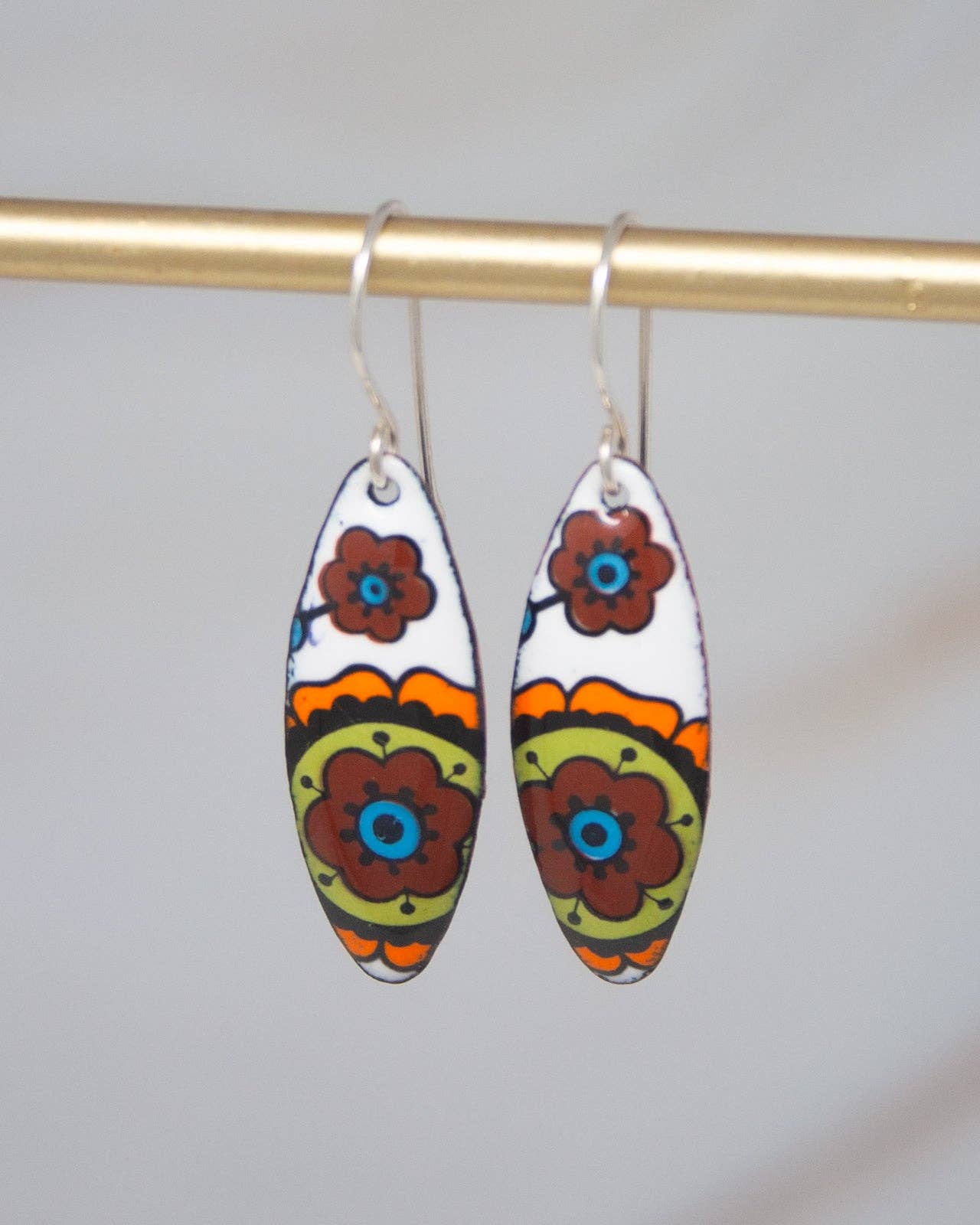 Vintage Revival Earrings, Brown
